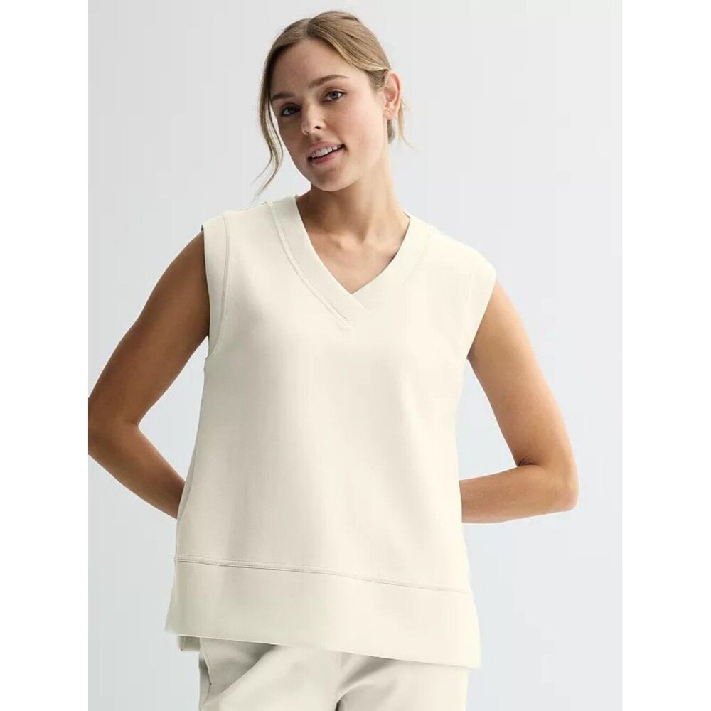 Tek Gear Ultracomfort Sleeveless V-Neck Top in White Oak 2X